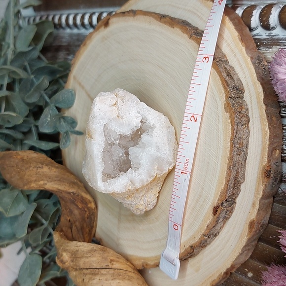 Oco Geode Quartz crystal Geode Agate Natural Crystal Decor - Picture 4 of 12